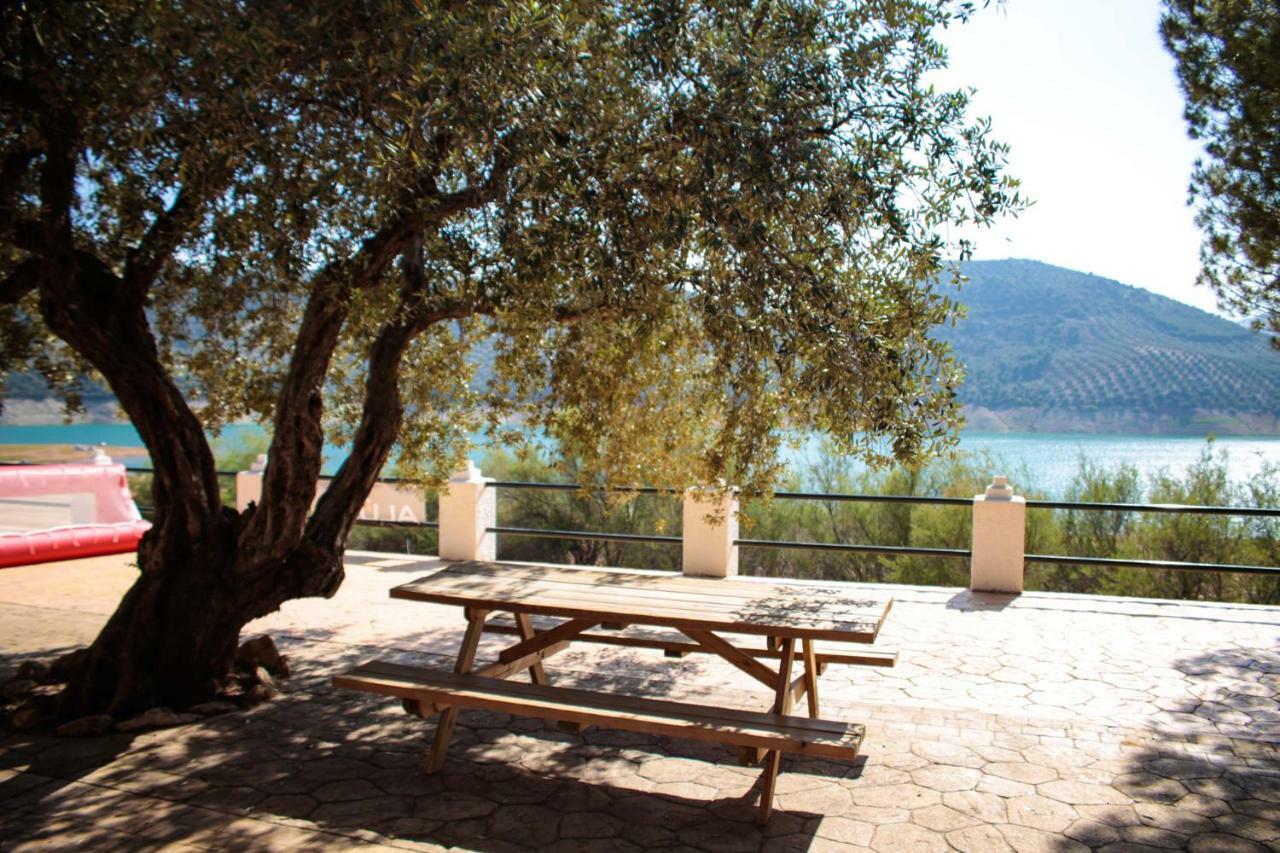 CENTRO DE OCIO ALÚA Casa Rural Iznájar Lago de Andalucía Exterior foto